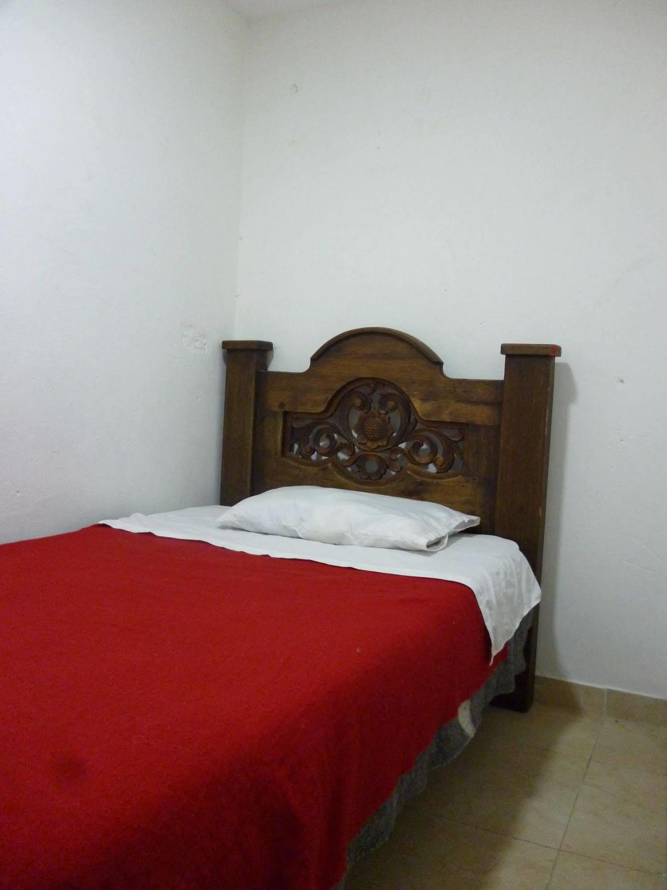 Hostal Chorro De Quevedo