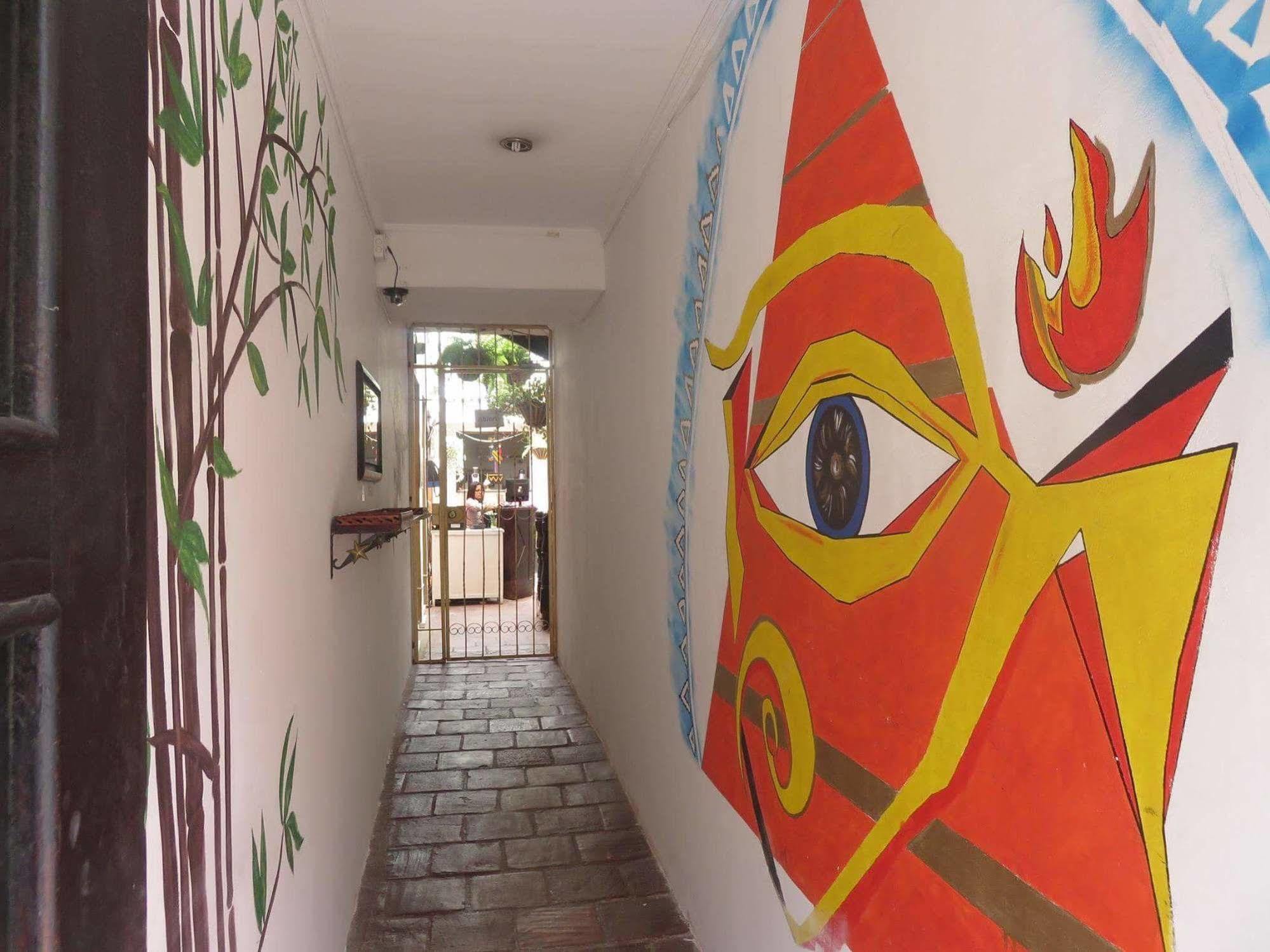 Onde Pepe Candelos Hostal *