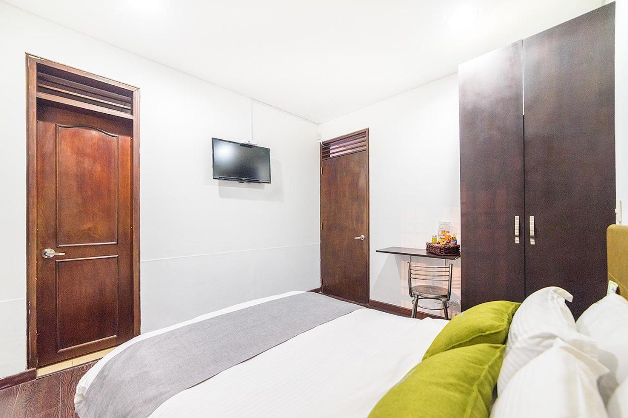 Ayenda La Tua Casa Hotel