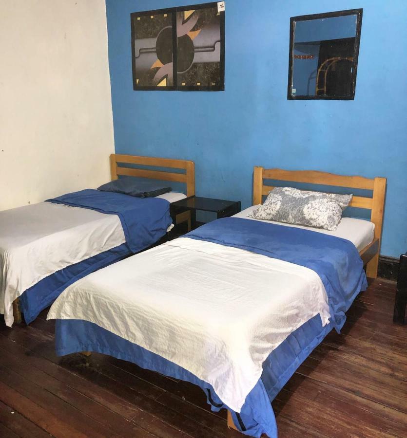 Hostal Casa Reina *