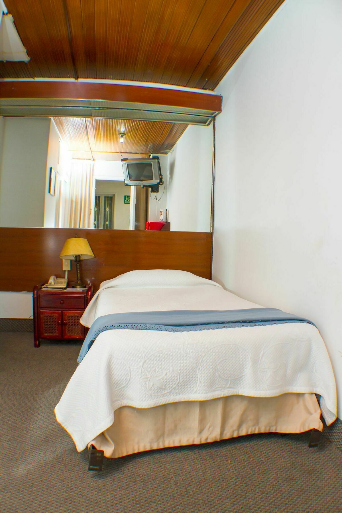 Hotel Ecoinn 2*