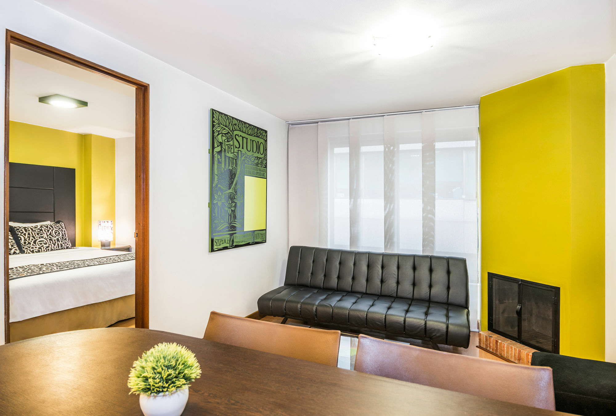 Lloyds Apartasuites Parque 93 Apartahotel Bogotá