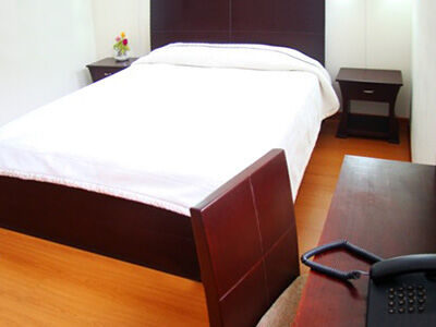 Hotel Arena Plaza 3*