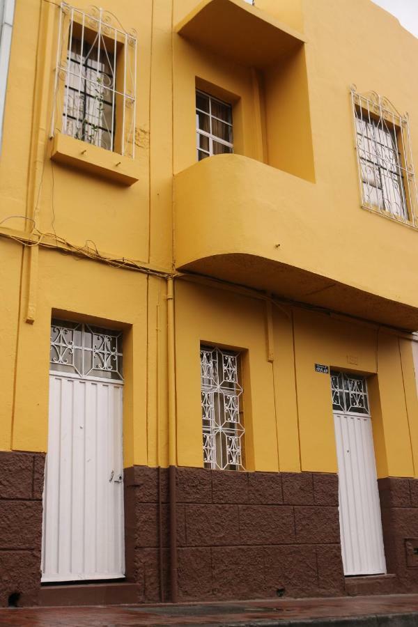 La Casa Amarilla D.c * Bogotá