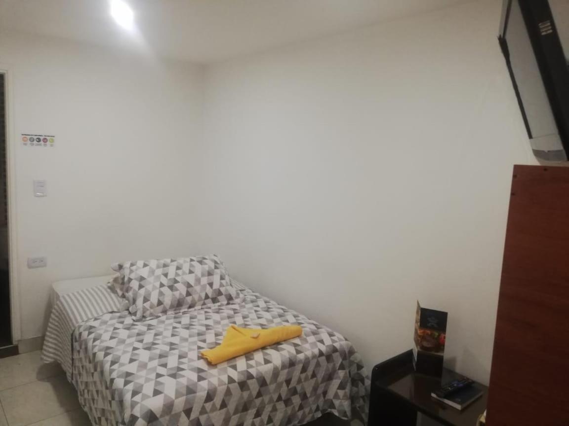 Teusaca Hotel *