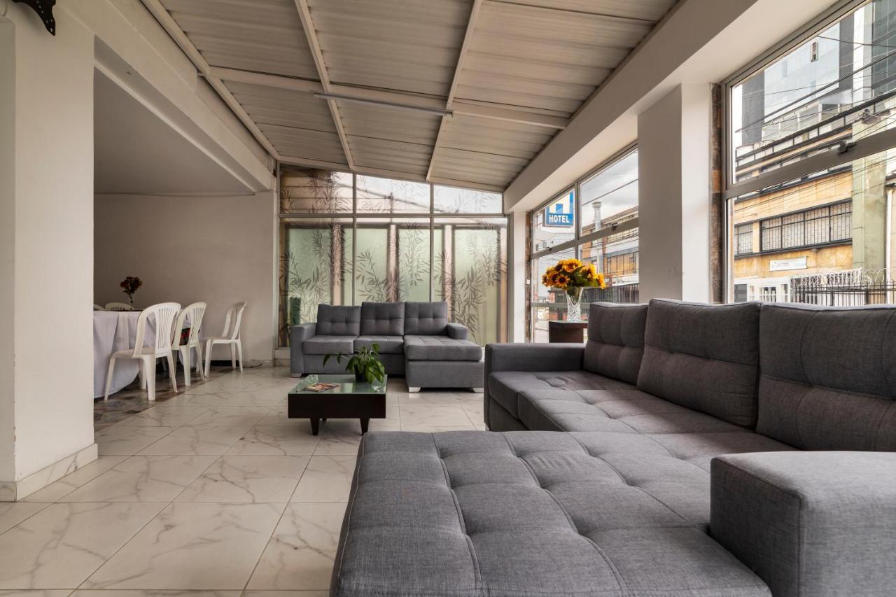Hotel Ayenda 1059 Boutique Mavia