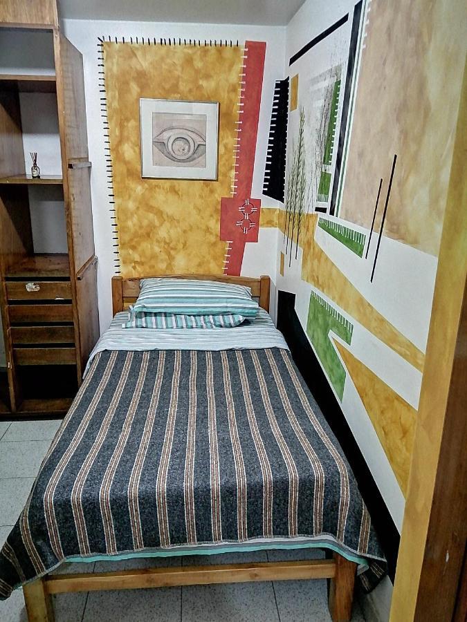 Los Andes Hostal *