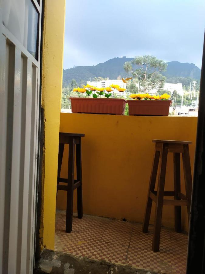 La Casa Amarilla D.c *