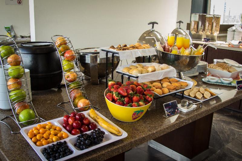 Hotel Tryp By Wyndham Usaquén 4*